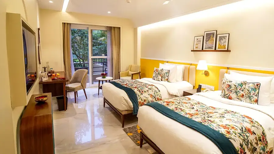 aloha resort deluxe hotel