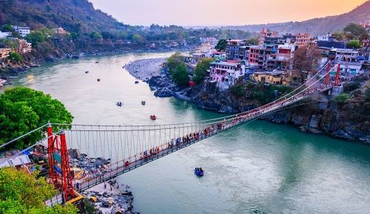 river rafting in rishikesh